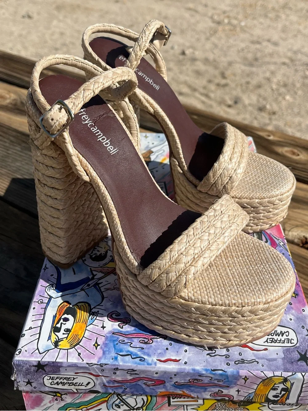 Jeffrey Campbell size —runs